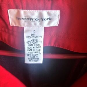 Women's peacoat in dark red